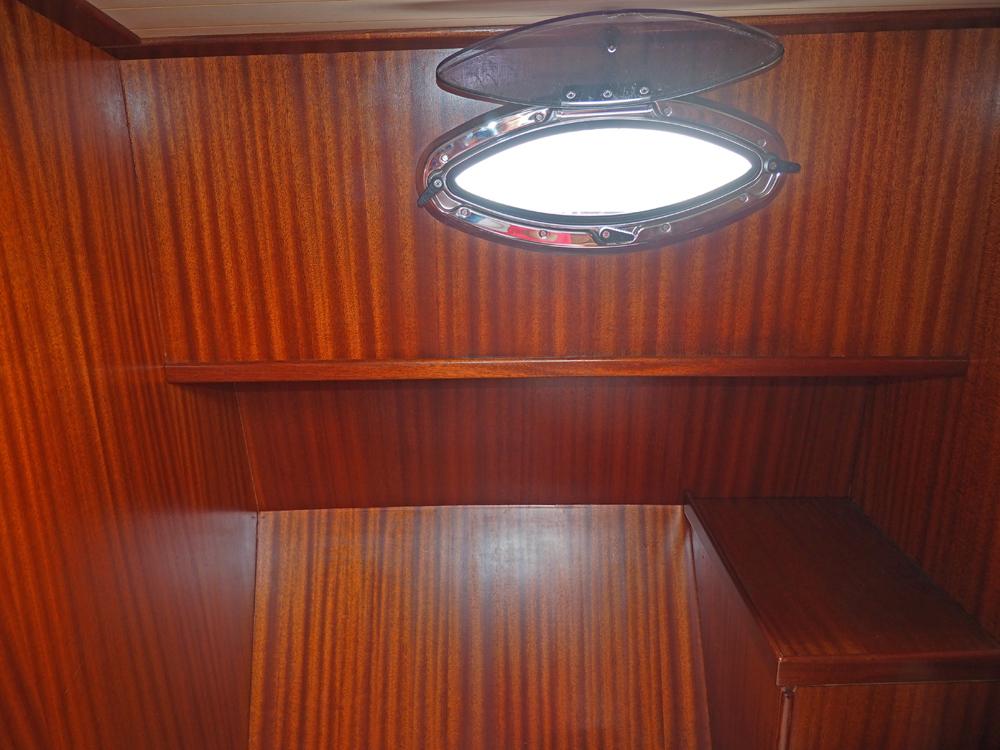 Fore ship, Accommodation